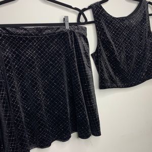 *SOLD* Forever 21 Women's Crop Top & Skirt 2pc XL